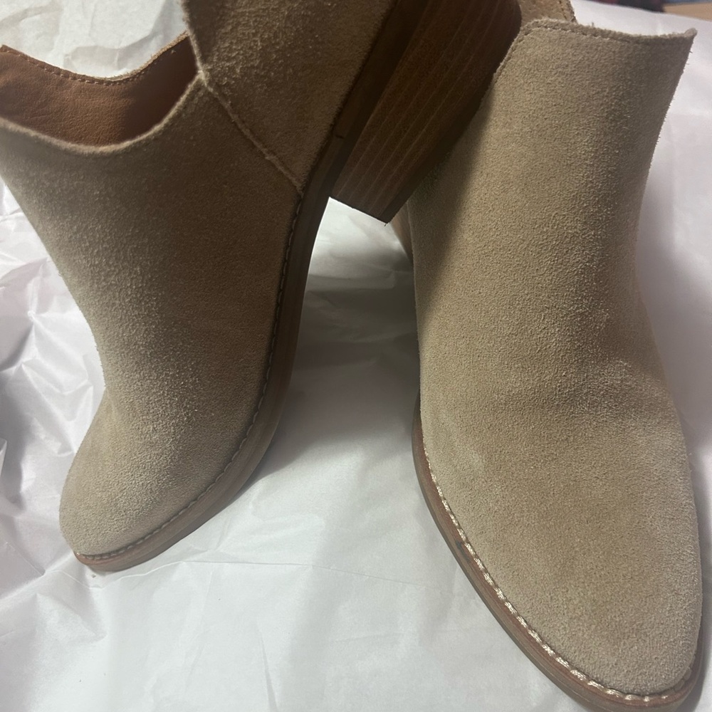 Lucky Brand Taupe Suede V-Cut Slip-On Mules - Picture 4 of 5